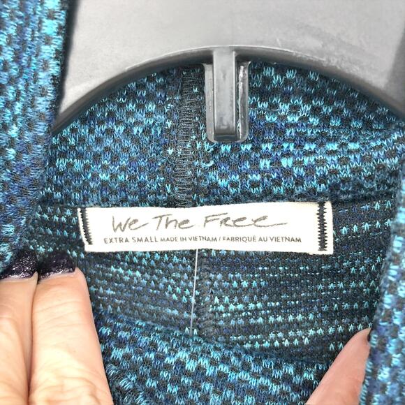 FREE PEOPLE Sunny Days Turtleneck Sweater XS Blue Overboard Combo Relaxed NWT - Picture 8 of 11